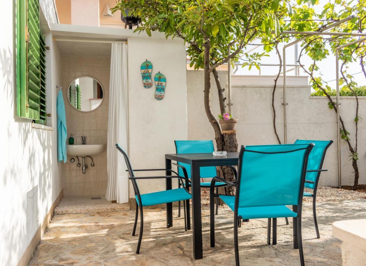 Apartments Summer Touch Petrcane Exterior photo